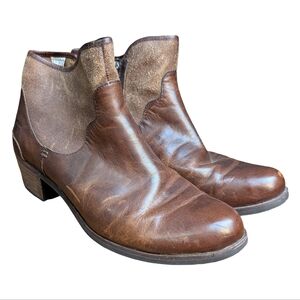 UGG Penelope Women's Brown Leather Side Zip Booties, Size 10